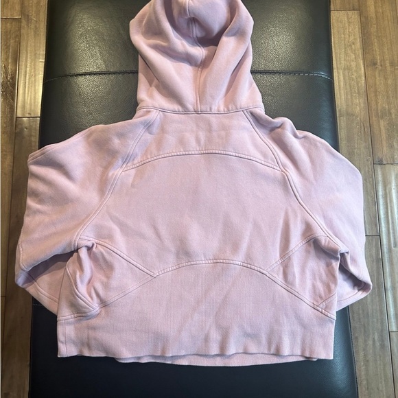 Women’s Lululemon Scuba - Picture 2 of 2